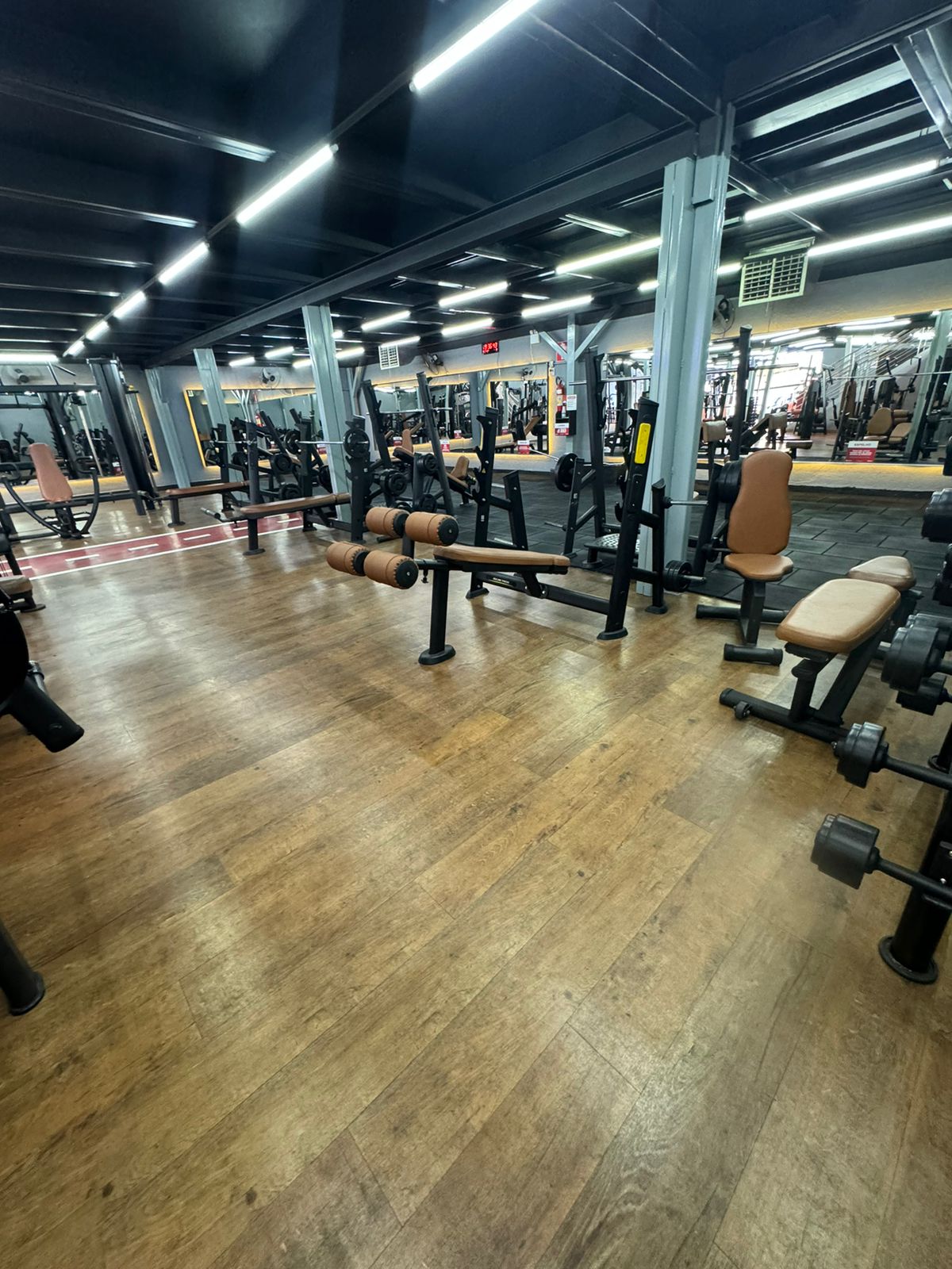 Musculação na Pratique Floramar — foto 4